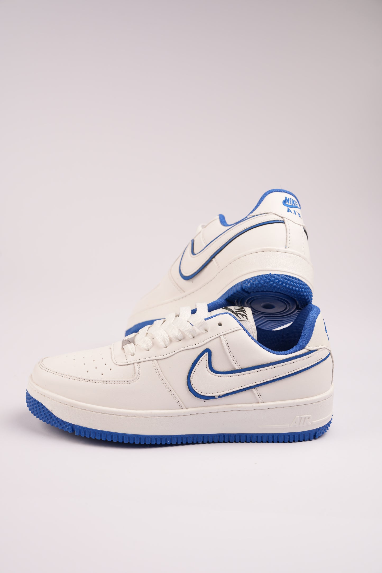 Classic Court White Leather