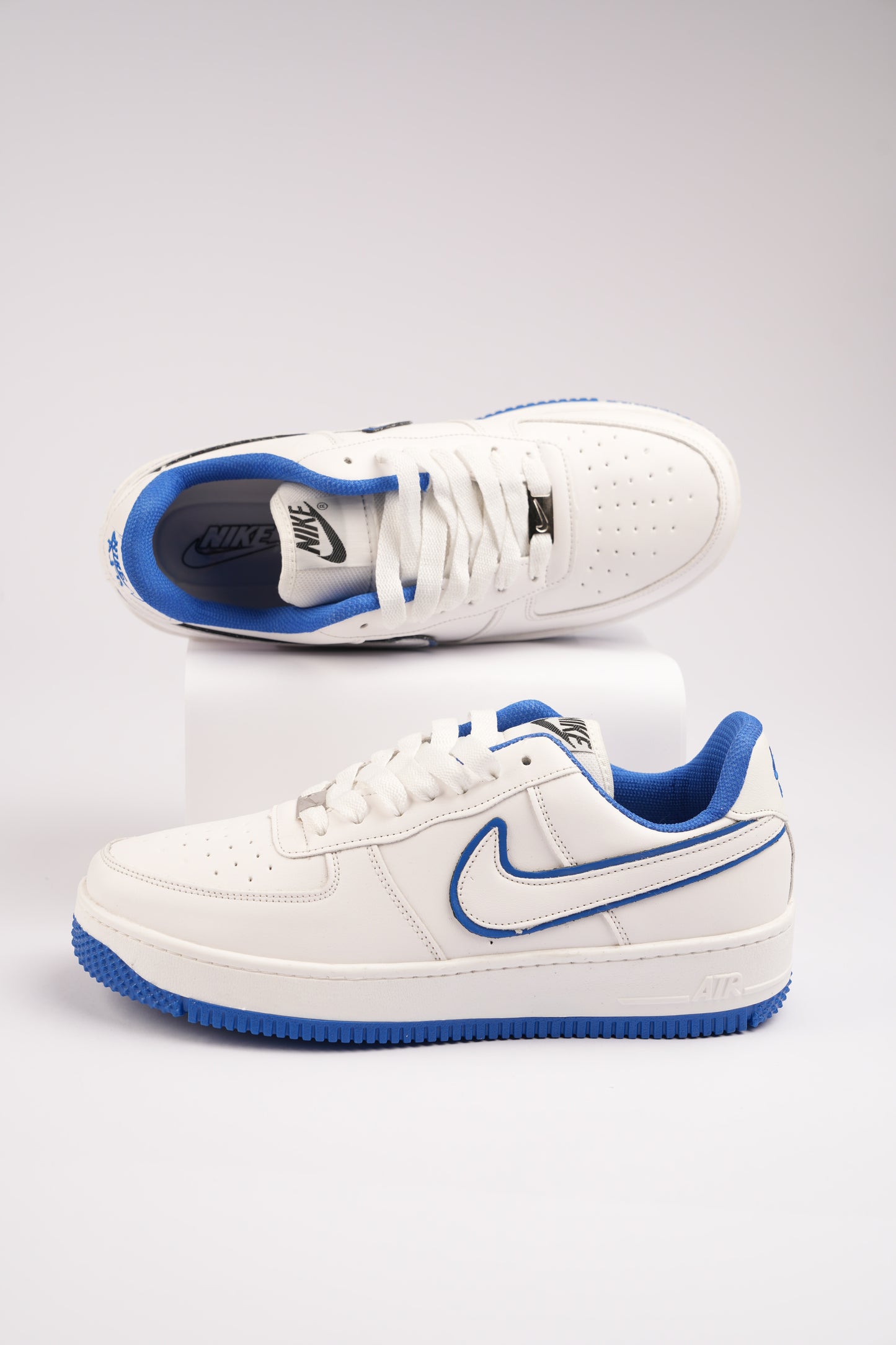Classic Court White Leather